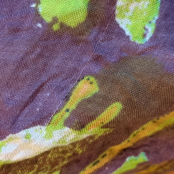 Lightweight patterned scarf wrap - Picture 7 of 8